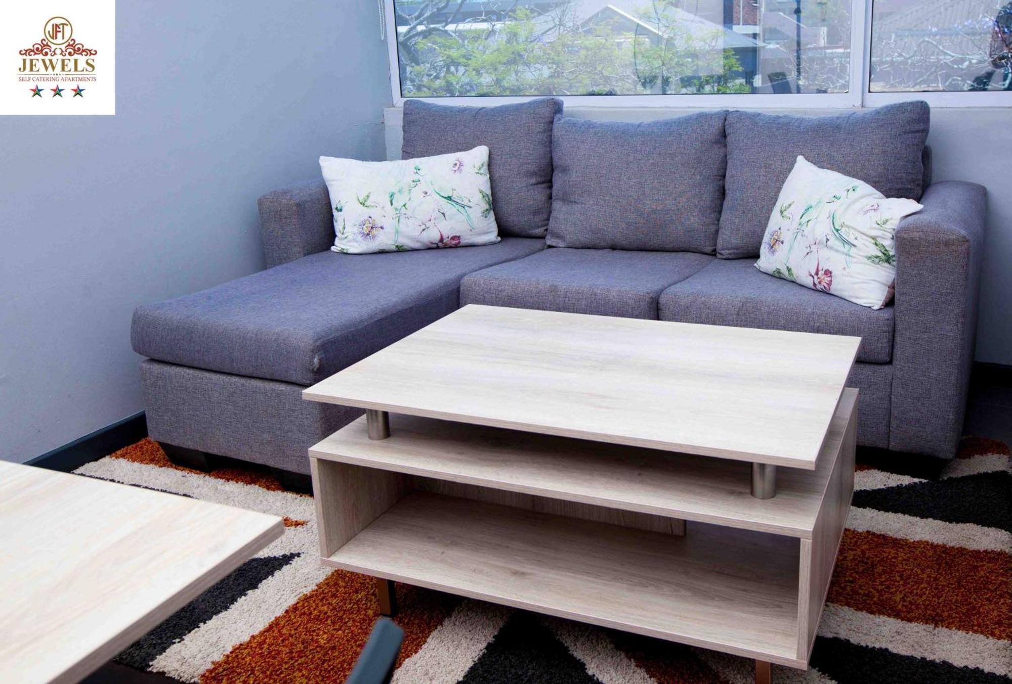 Jft Self Catering Units Bed & Breakfast East London Ngoại thất bức ảnh
